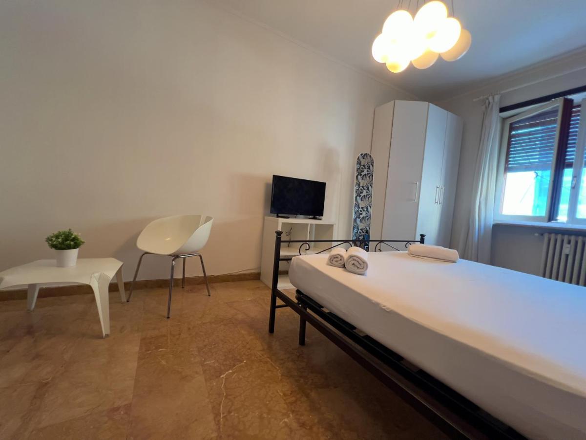 מילאנו Appartme Guest House Seveso 40 מראה חיצוני תמונה