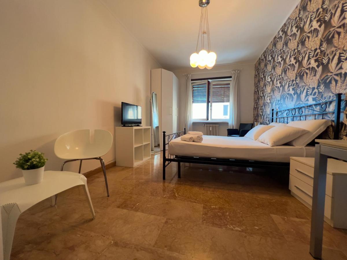 מילאנו Appartme Guest House Seveso 40 מראה חיצוני תמונה