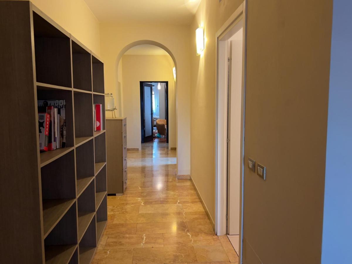 מילאנו Appartme Guest House Seveso 40 מראה חיצוני תמונה