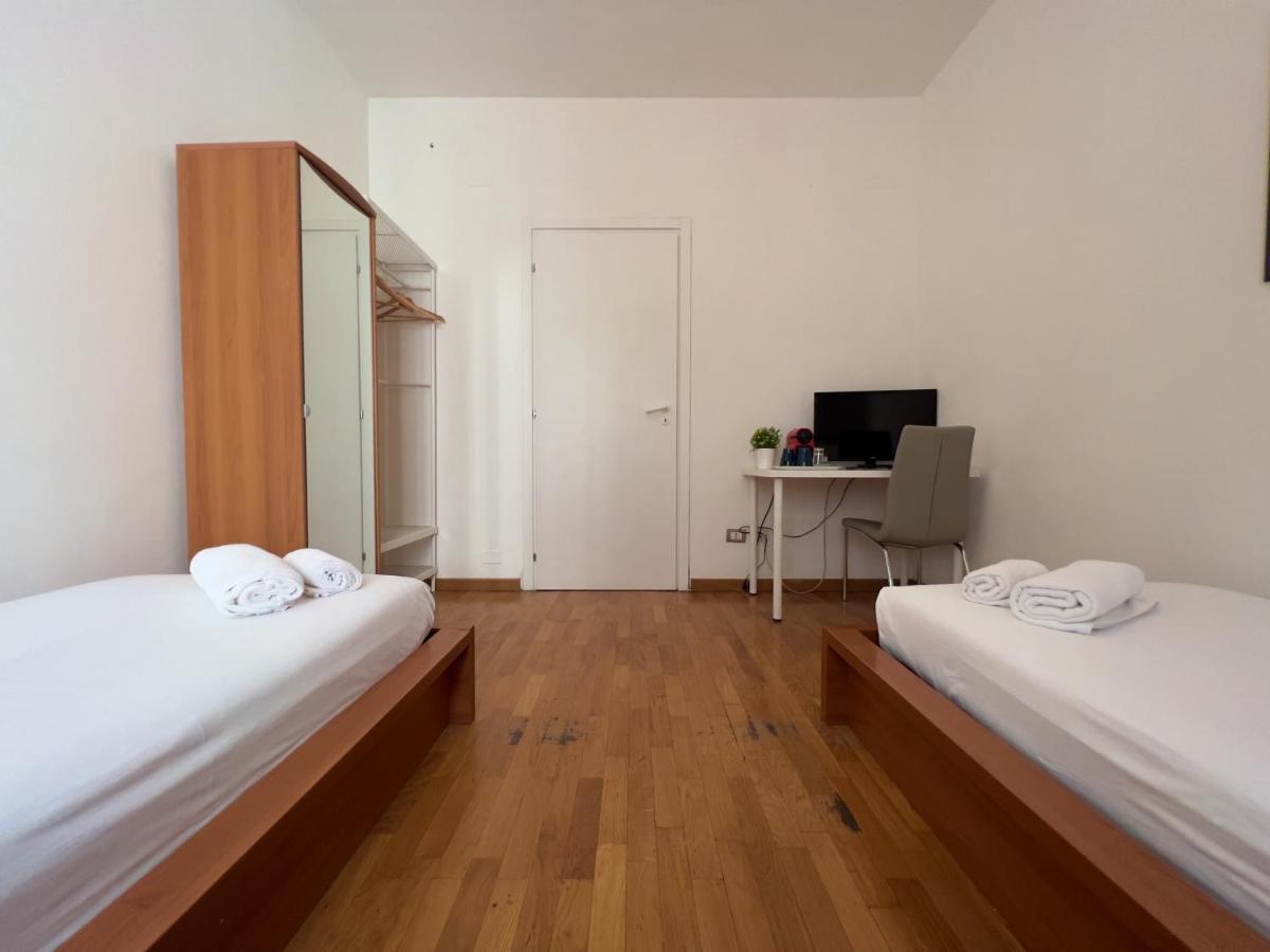 מילאנו Appartme Guest House Seveso 40 מראה חיצוני תמונה