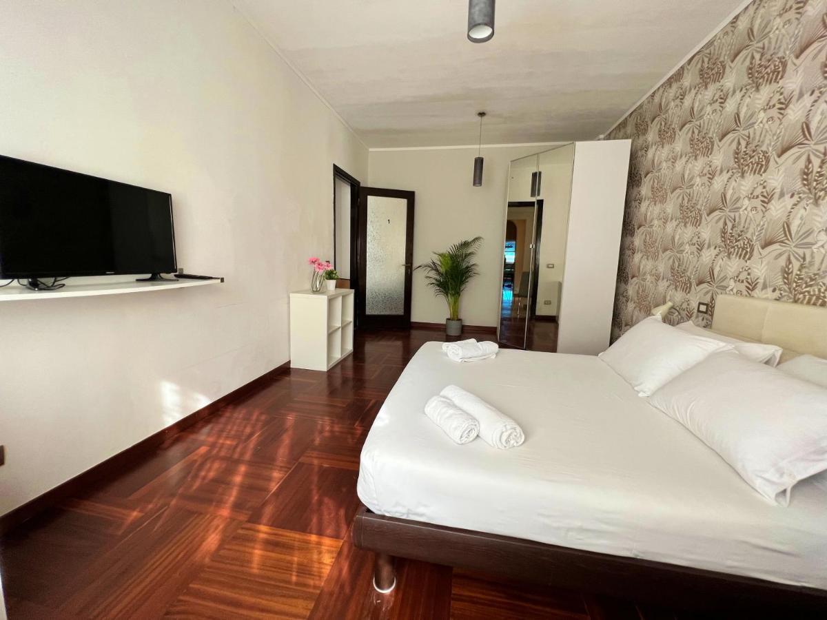 מילאנו Appartme Guest House Seveso 40 מראה חיצוני תמונה